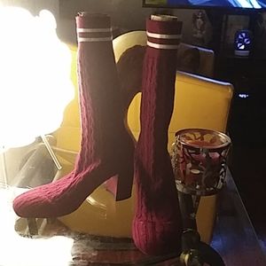 Brand new sweater high heel boot